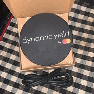 RARE recycled aluminum 15W wireless charging pad from dynamic yield